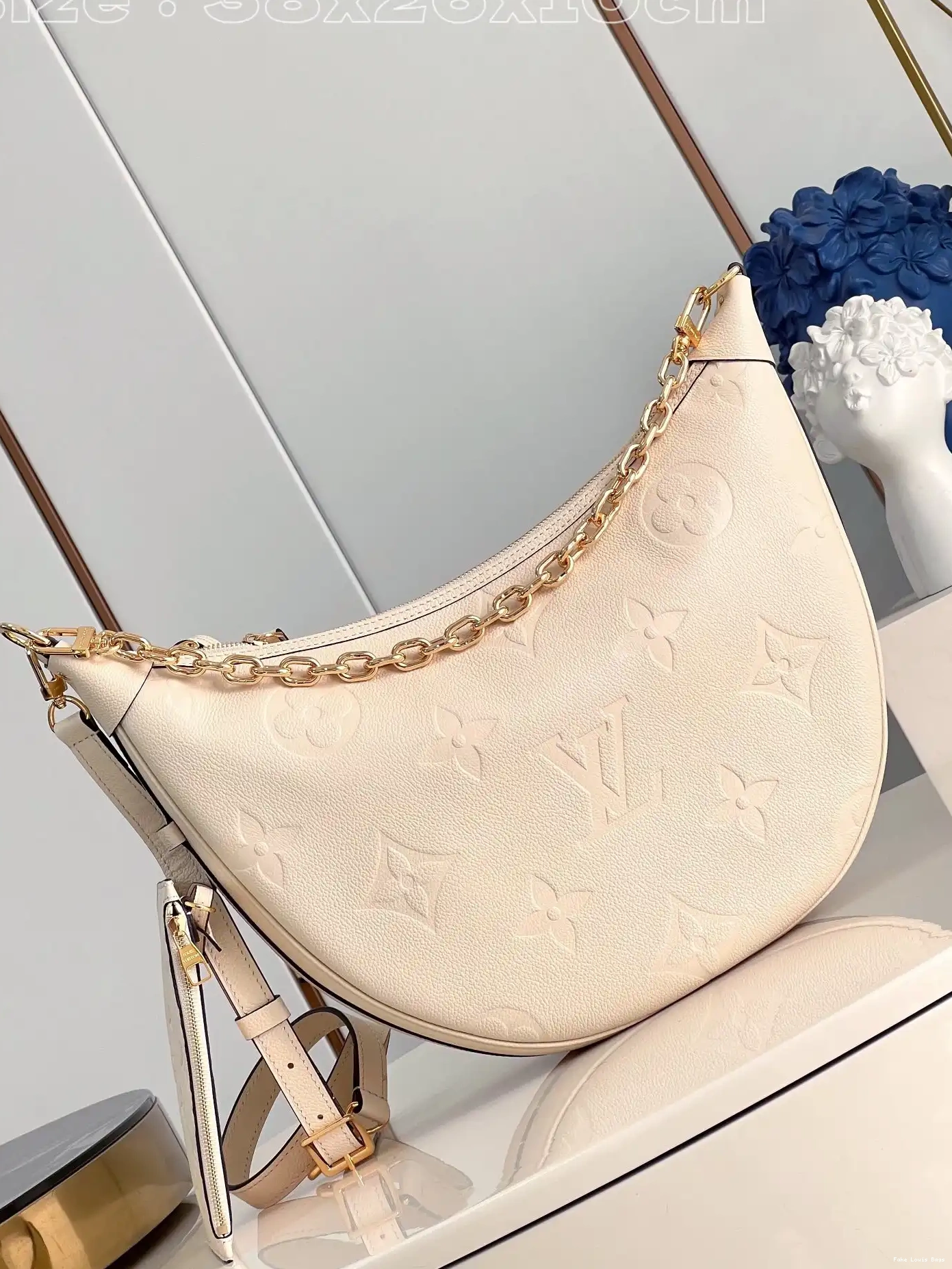 VUITTON LOUIS LOOP HOBO 0502